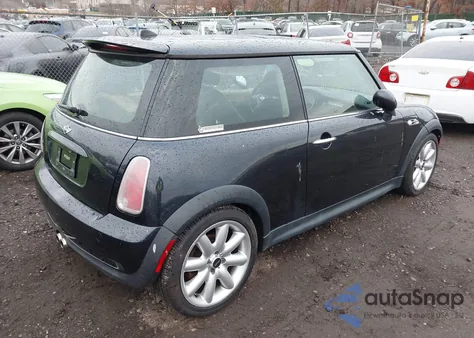 2006 Mini Cooper S из США, поврежденный, VIN WMWRE33516TL17436